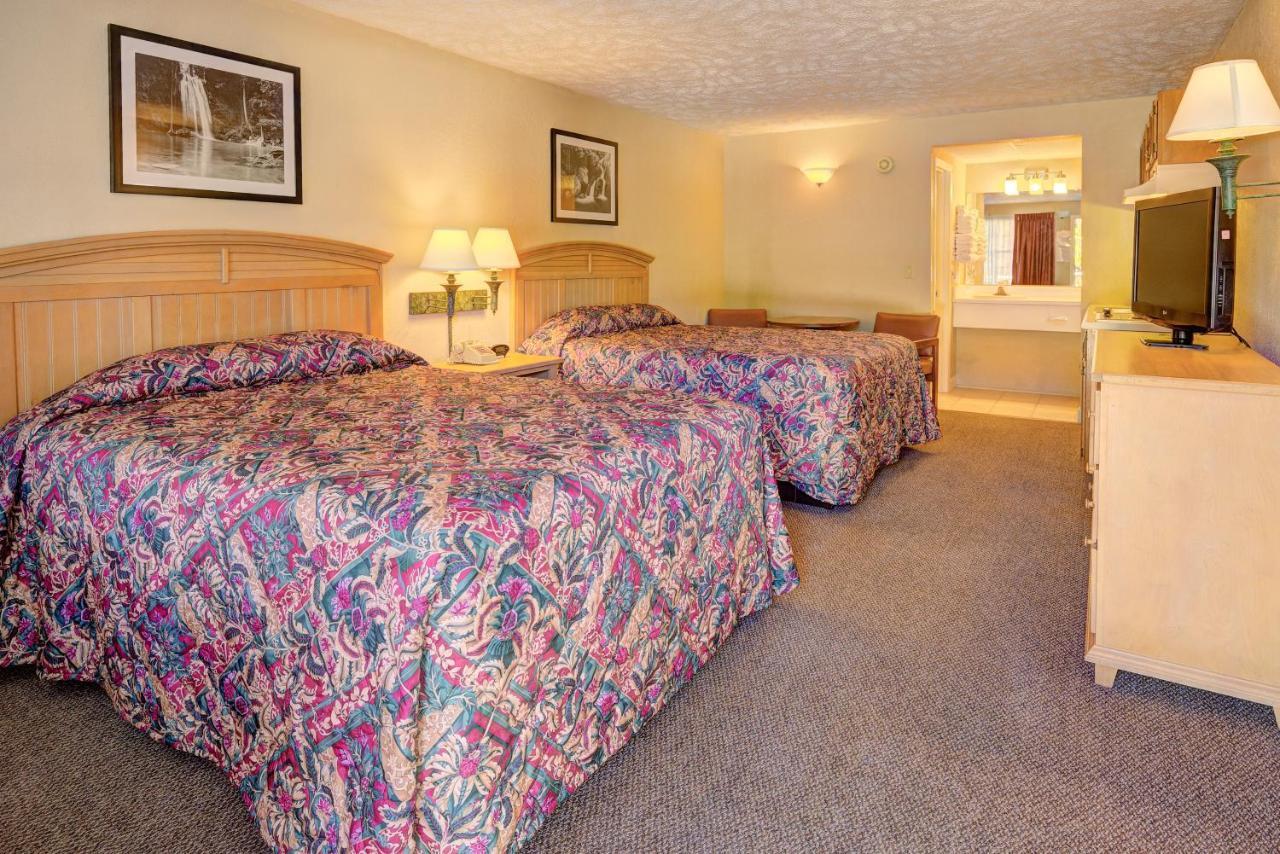 Mountain Aire Inn Sevierville - Pigeon Forge Екстериор снимка